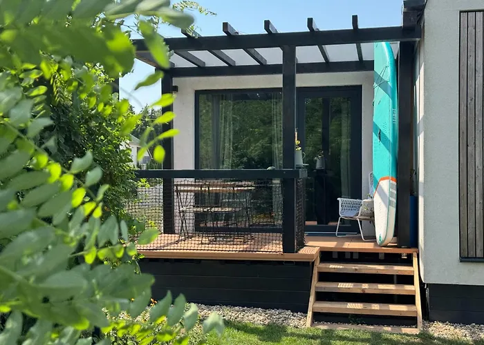 Tisza-Tavi Nyaralosziget - Csak Par Lepesre A Tisza-To Partjatol